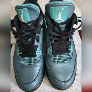 Authentic Air Jordan 4 Retro 30th Anniversary Teal sneakers, men's size 9.5.